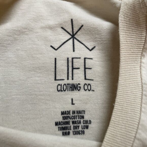 Life Clothing Co. Women T Shirt Sz L Cream Woodstock Graphic‎ Print Short Sleeve - Picture 2 of 6